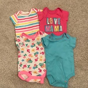 🎉 3 for 10 🎉 Newborn Girl Onesie Bundle
